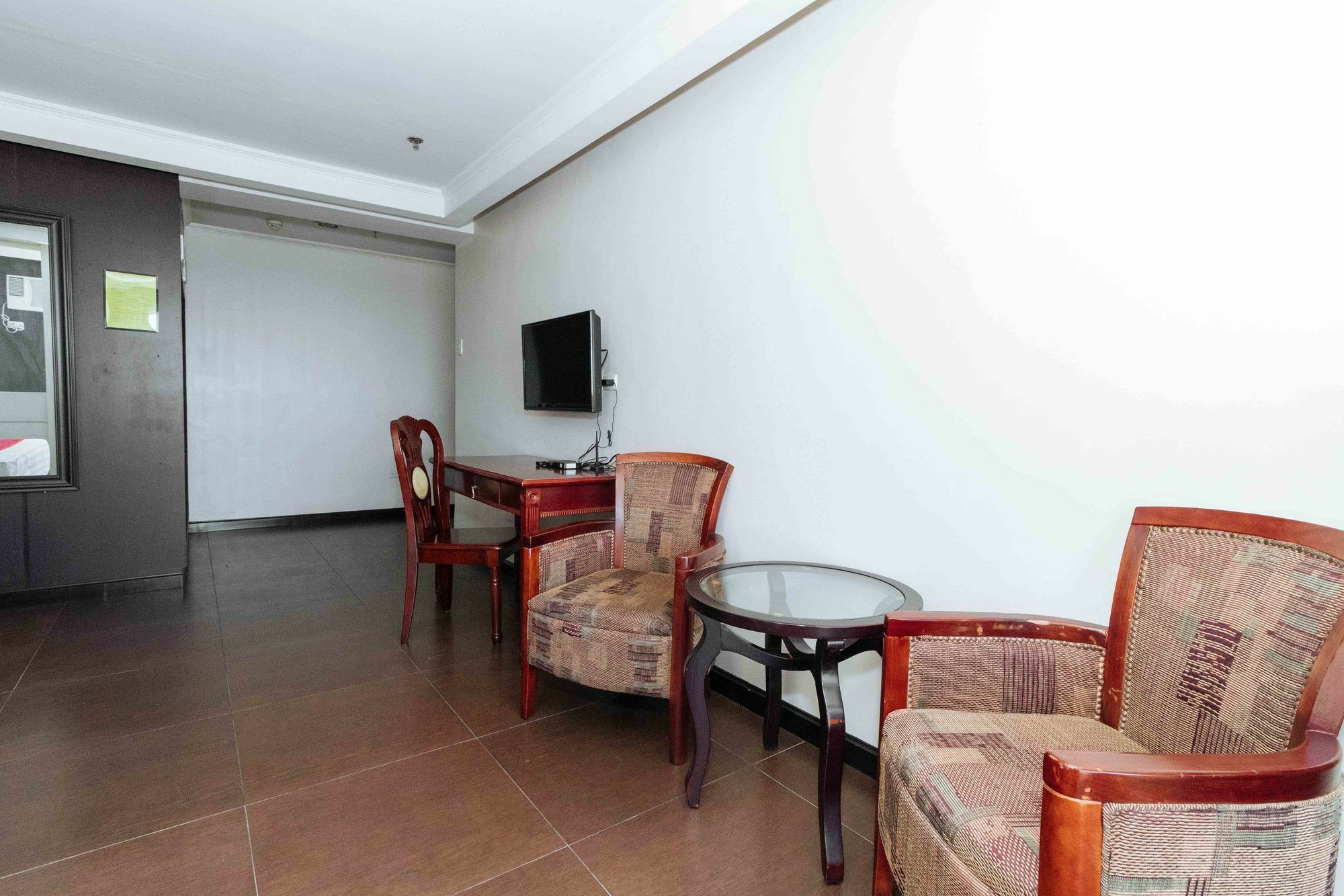מלון קואזון סיטי Super Oyo 791 Bell Mansion מראה חיצוני תמונה